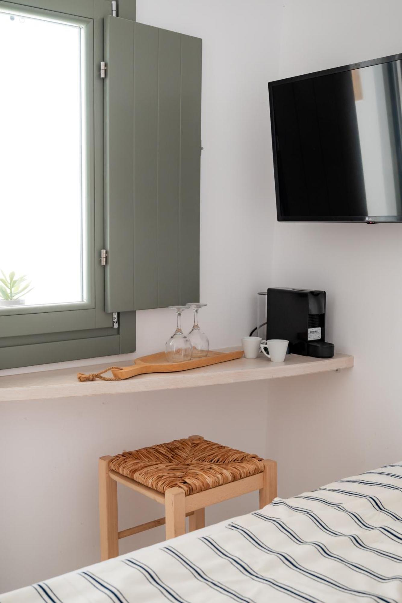 Aniko Suites White Alley Mykonos Town Экстерьер фото