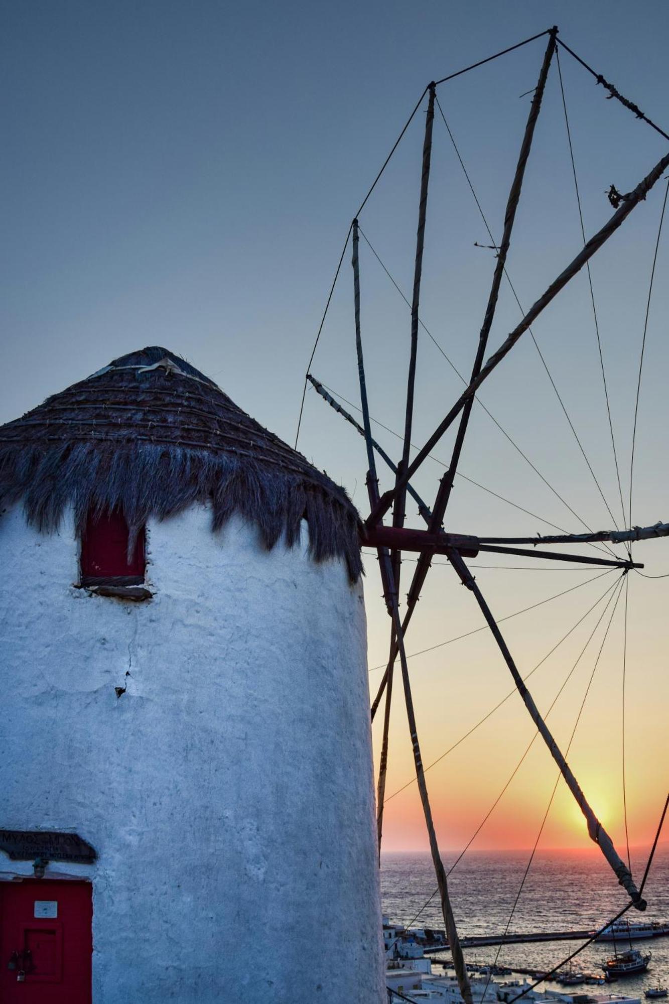 Aniko Suites White Alley Mykonos Town Экстерьер фото